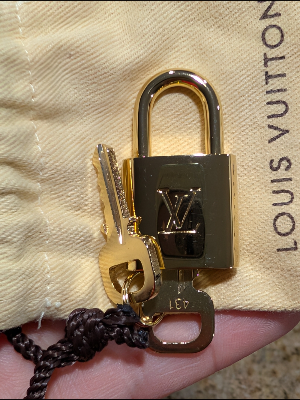 Louis Vuitton Rare Series Gold Padlock with Keys - Picture 6 of 11